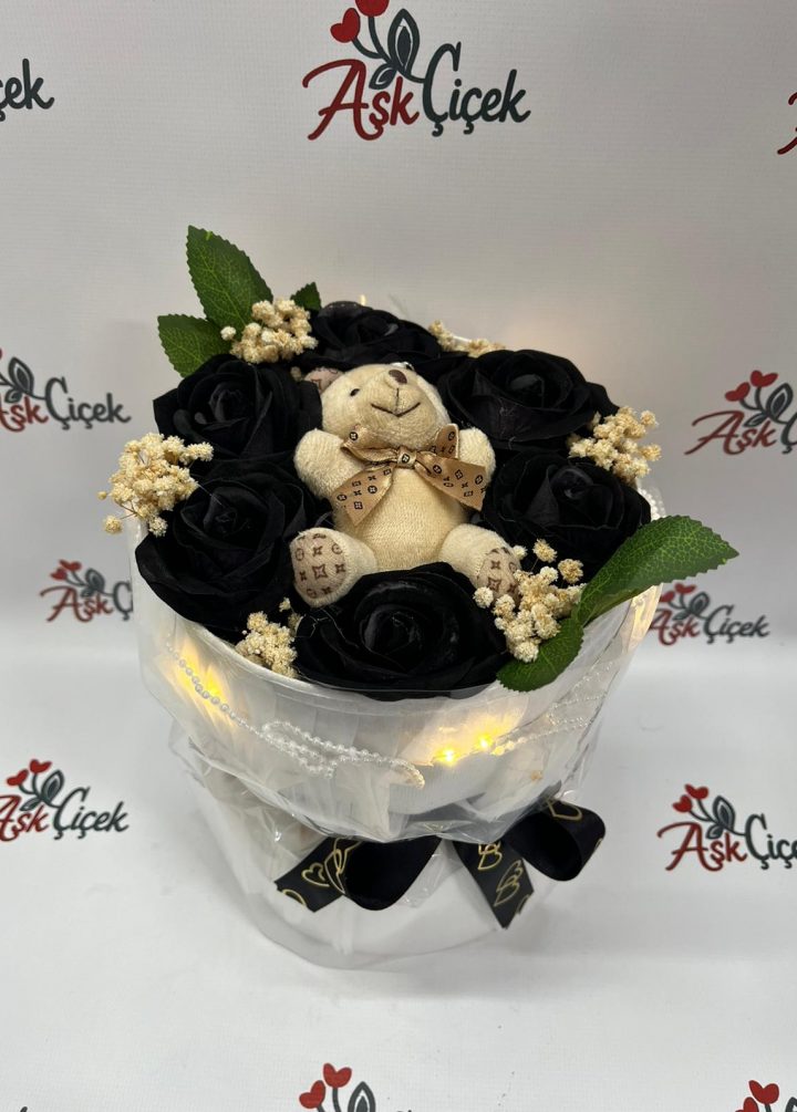 Siyah Işıklı Yapay Gül