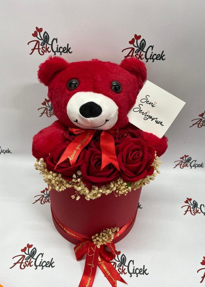 Ayıcıklı Kırmızı Yapay Gül